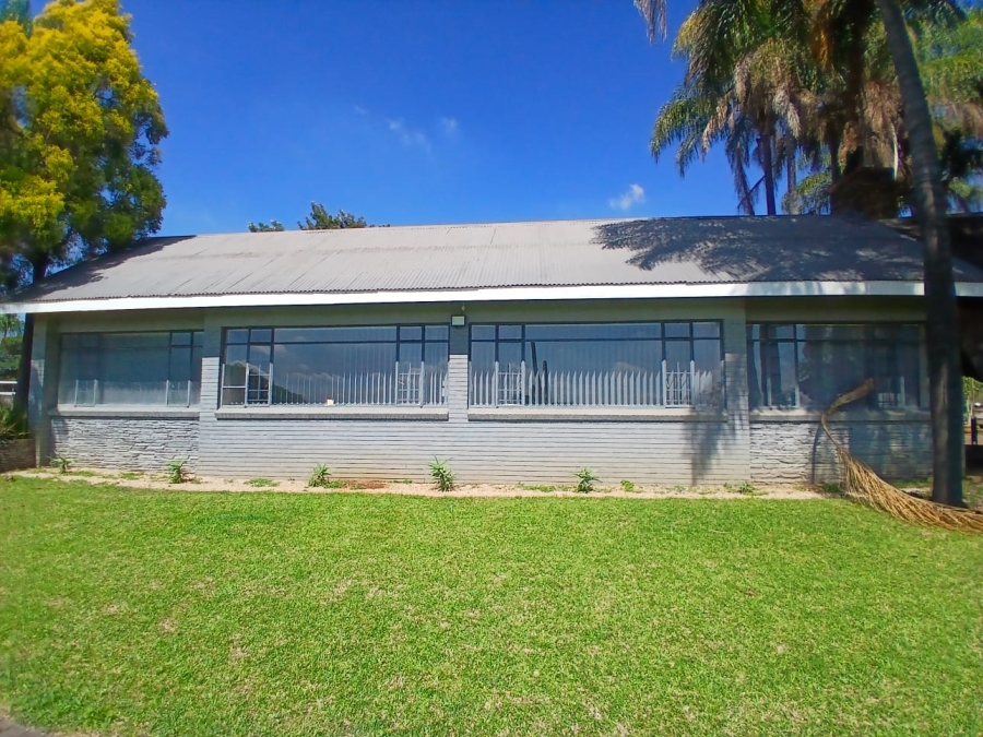 To Let Commercial Property for Rent in Waterval East North West